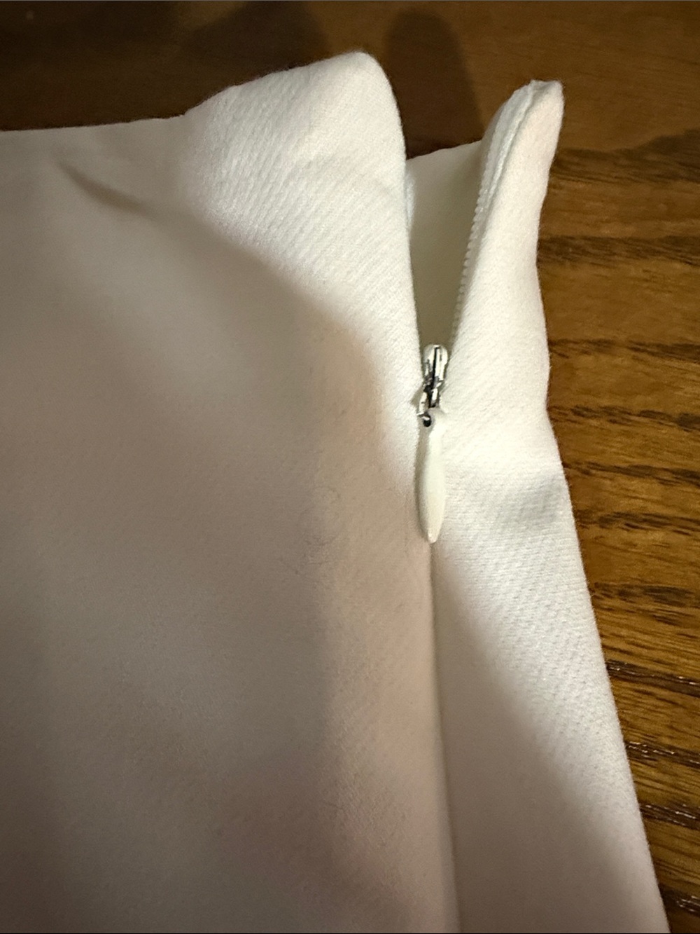 Zara White High-Waist Sailor-Inspired Shorts with Gold Buttons - Picture 6 of 7